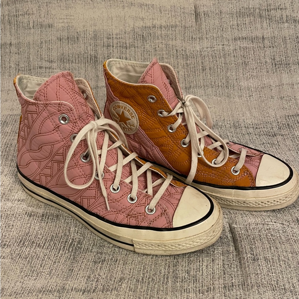 Unique Converse 70